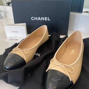 Chanel Ballet Flats (38.5)